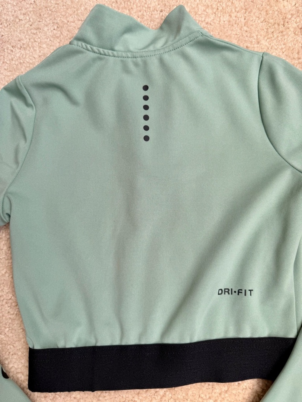 Nike Green Half-Zip Long-Sleeve Crop Top with Black Trim - Picture 5 of 7
